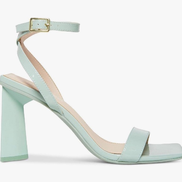 Cool Planet by Steve Madden Sage Patent Sandals - Picture 2 of 5